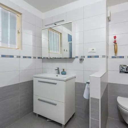 Apartment Sanja Near The And Center Porec