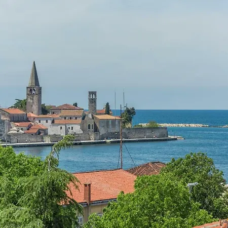 Sanja Near The And Center * Poreč